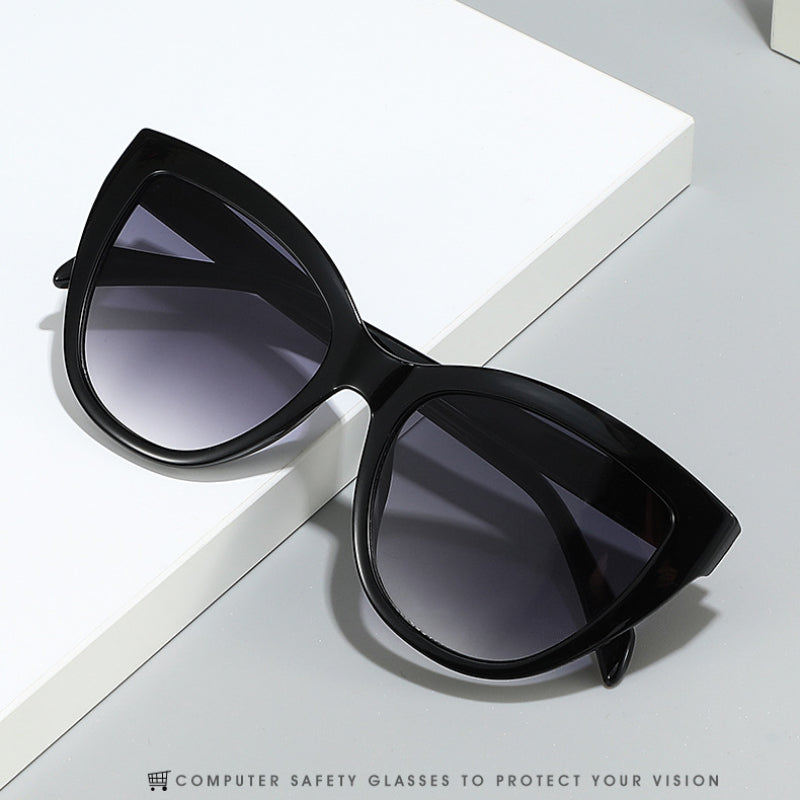 Cross-border new cat eye sunglasses. European and American retro large-frame versatile simple ins temperament fashionable sunglasses for women