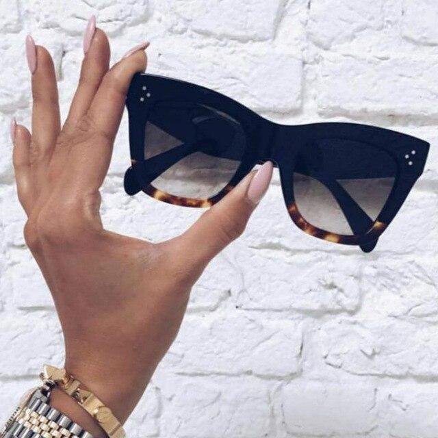 Jollyhola Women Classic Cat Eye Sunglasses - Image 5