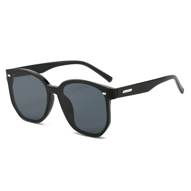 New square fashion sunglasses. European and American personalized lenses. zigzag polygonal rivet sunglasses - Image 7
