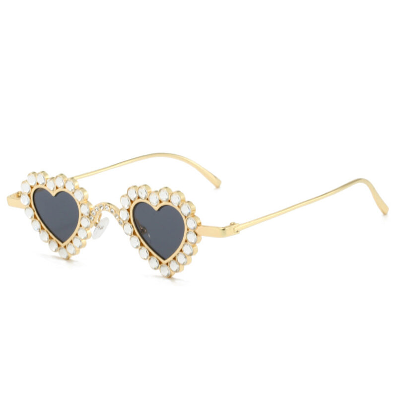 new love-shaped diamond-encrusted sunglasses - Image 6
