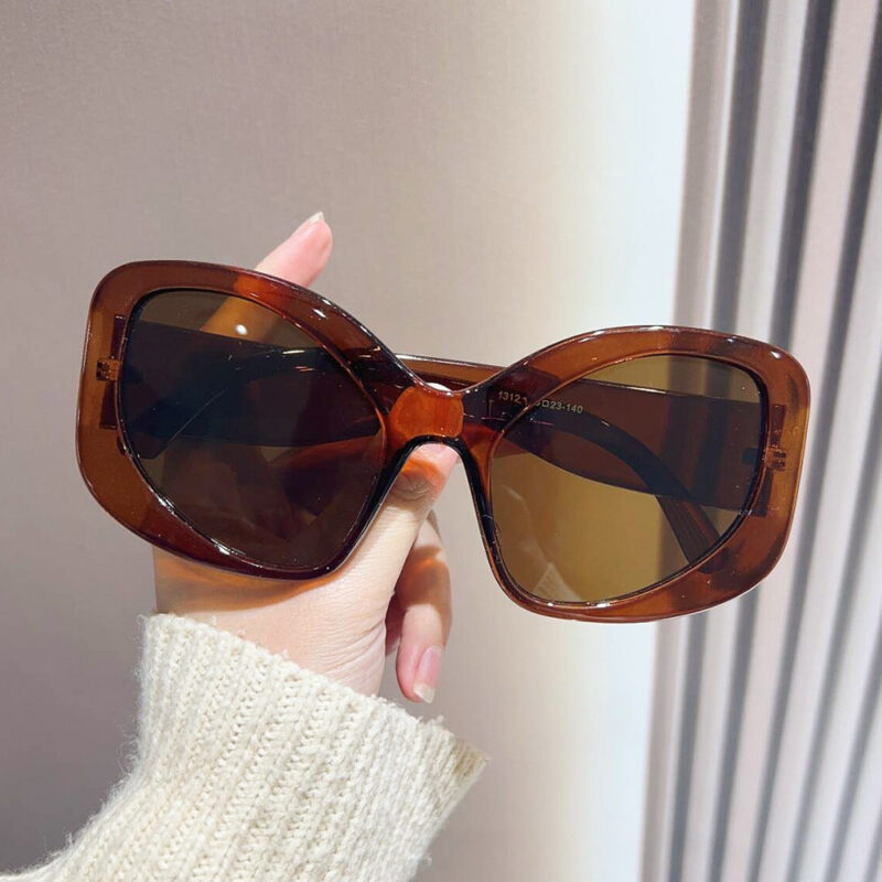 New special-shaped exaggerated decorative sunglasses. colorful taro purple large-frame glasses. the same sunglasses for overseas performances