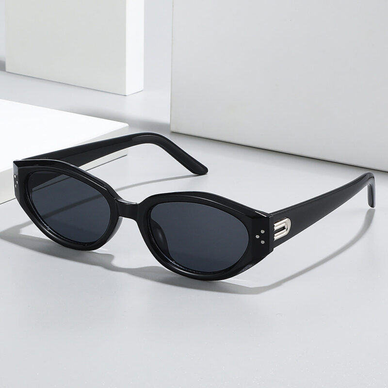 2024 new sunglasses female Internet celebrities with the same light luxury high-end sunglasses male